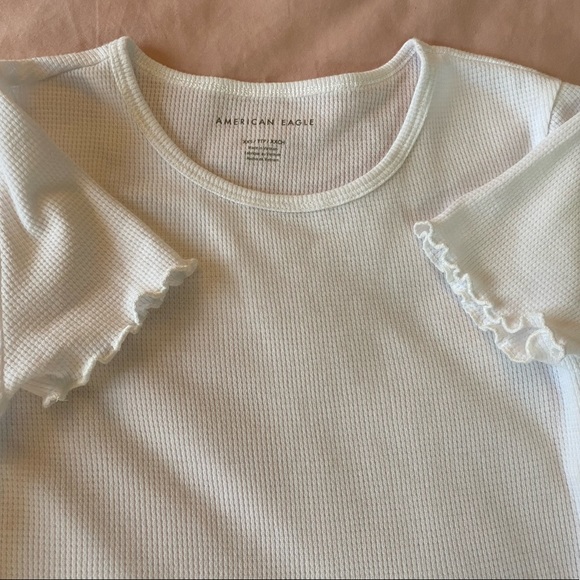 American Eagle Outfitters White Top - Picture 2 of 2